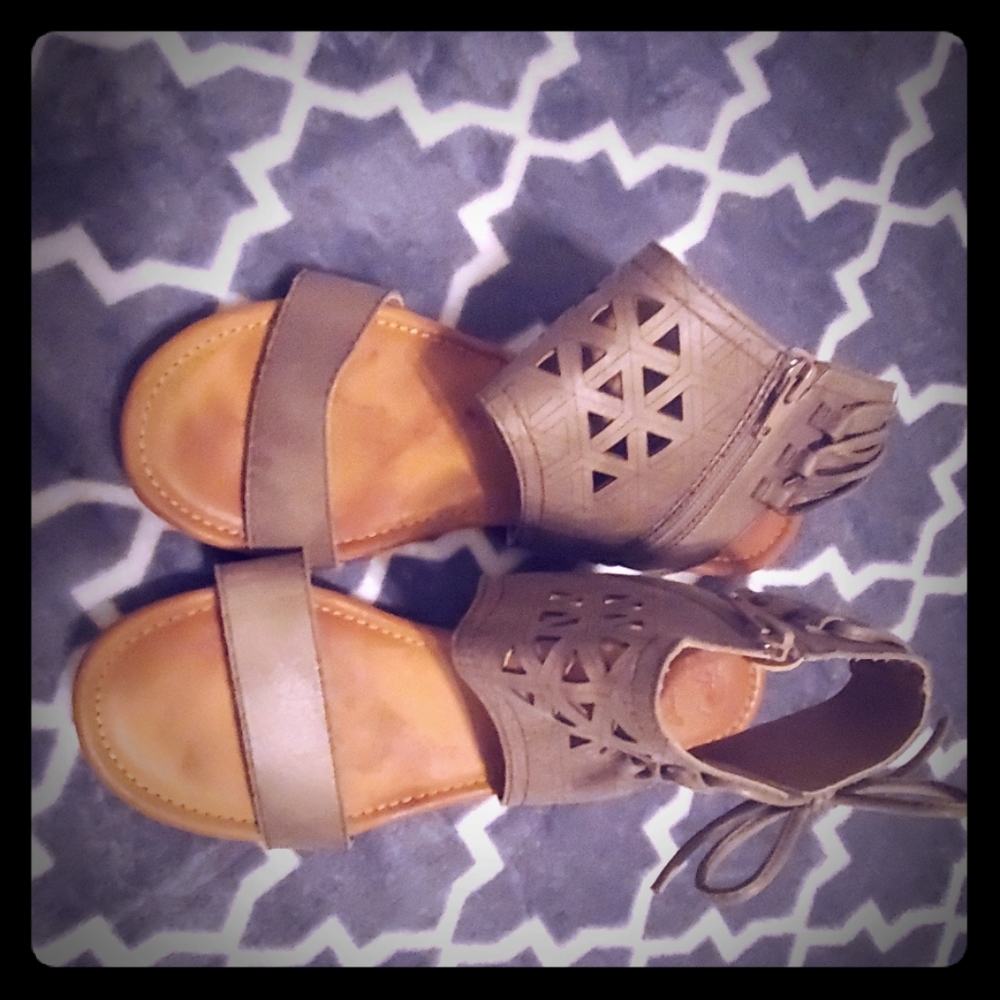 Jelly pop Sandals